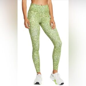 Nike Dri-FIT One Women's Mid-Rise Training Leggings